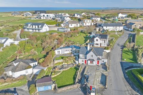 undefined, Gem House, Mawgan Porth, TR8
