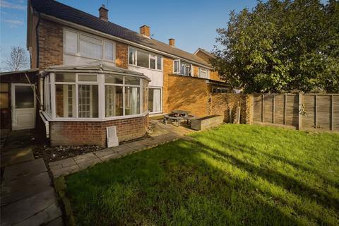 3 bedroom semi-detached house to rent, Blackwell Drive, Hertfordshire WD19