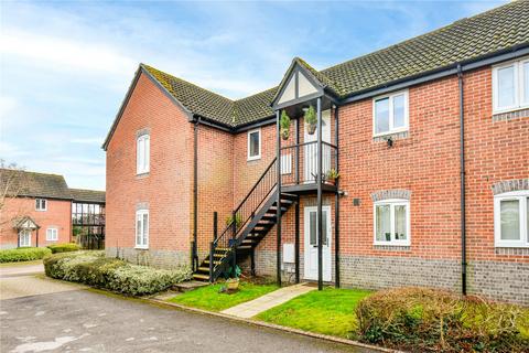 1 bedroom maisonette for sale, Adwood Court, Thatcham, Berkshire, RG19