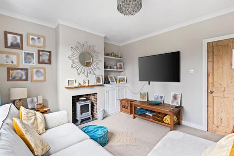 2 bedroom semi-detached house for sale, Dunnings Road, East Grinstead RH19