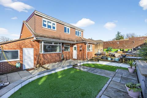 4 bedroom detached house for sale, Hillary Avenue, Ashton-under-lyne, OL7