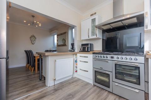 4 bedroom detached house for sale, Hillary Avenue, Ashton-under-lyne, OL7