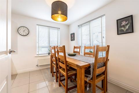 undefined, Kestrel Way, Didcot, Oxfordshire, OX11