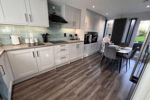 2 bedroom terraced house for sale, Derwent Drive, Kings Heath, Northampton NN5