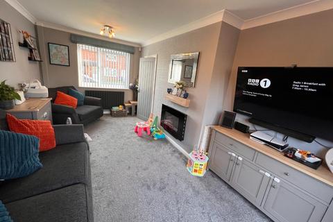 2 bedroom terraced house for sale, Derwent Drive, Kings Heath, Northampton NN5