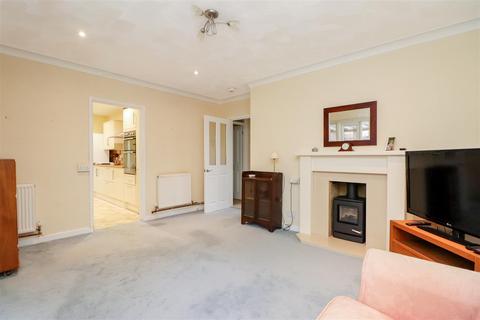 undefined, Park Rise, Horsham