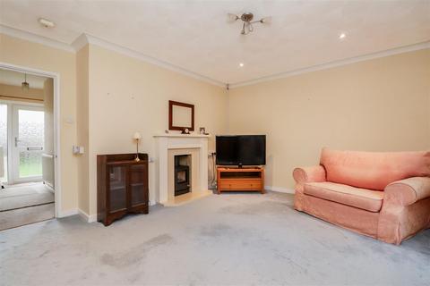 undefined, Park Rise, Horsham