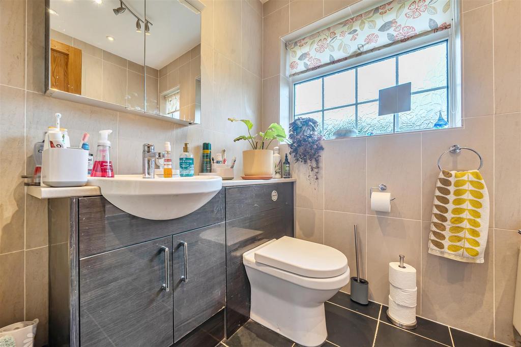 Family bathroom