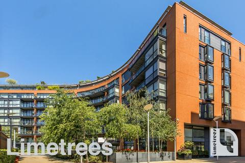 4 bedroom flat to rent, Gatliff Road, London SW1W