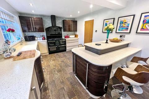 4 bedroom detached house for sale, Haddington Road, Beaumont Park, Whitley Bay, Tyne and Wear, NE25 9UY