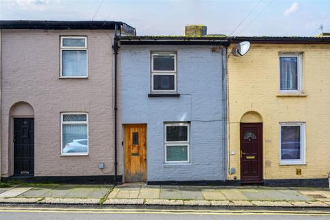2 bedroom house to rent, Stonefield Road, Hastings