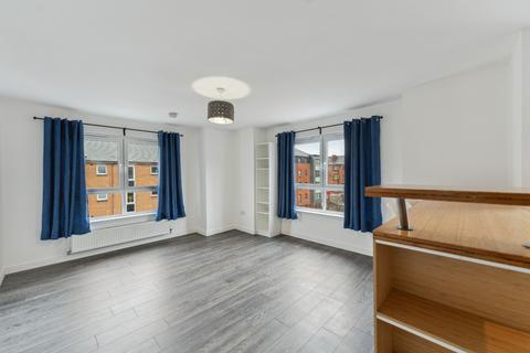 undefined, Springfield Gardens, Flat 3/3, Parkhead, Glasgow, G31 4HS