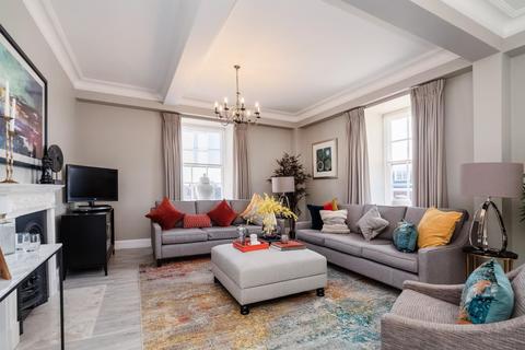 4 bedroom flat to rent, 35-37 Grosvenor Square, London, Mayfair, London W1K