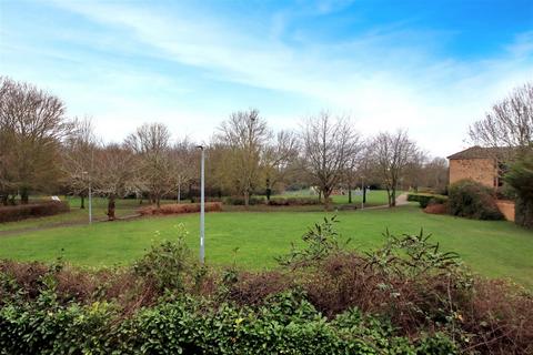 2 bedroom apartment for sale, Fennec Close, Cherry Hinton CB1