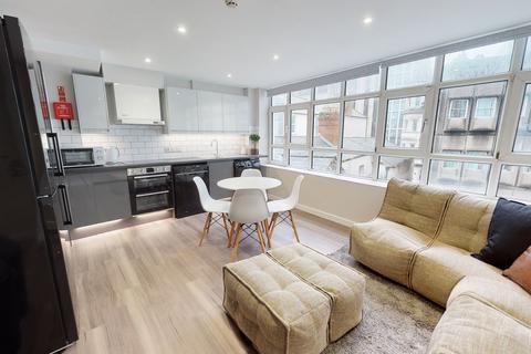 6 bedroom flat to rent, St. Mary Street, Cardiff CF10
