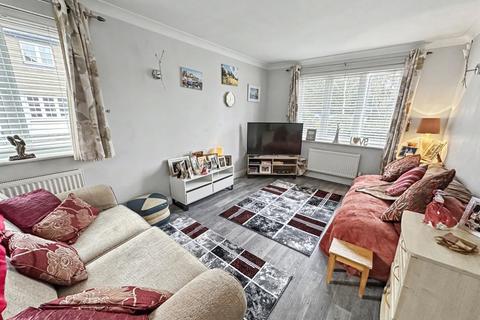 undefined, 7 Cracklewood Close, West Moors, Ferndown, Dorset, BH22 0DU
