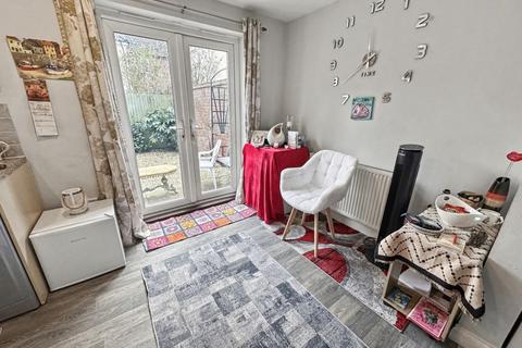 undefined, 7 Cracklewood Close, West Moors, Ferndown, Dorset, BH22 0DU