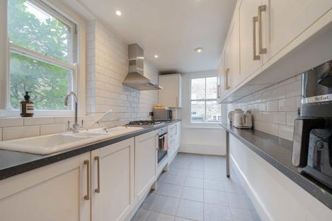 2 bedroom flat to rent, Wandsworth Bridge Road, London SW6