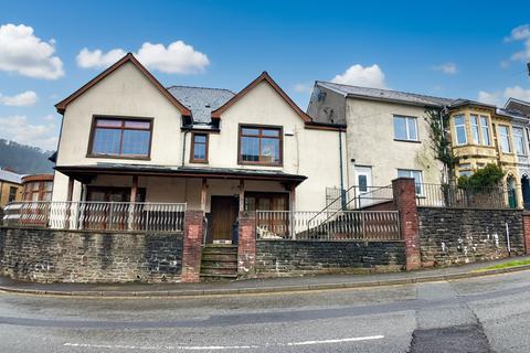 3 bedroom terraced house for sale, Alma Street, Abertillery, NP13