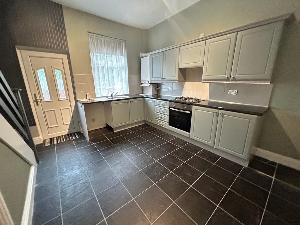 Kitchen 3