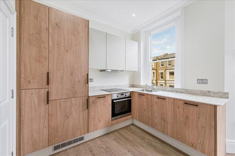 1 bedroom flat to rent, St Stephen's Avenue, Shepherd's Bush W12