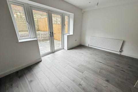 undefined, Salisbury Road, Frizinghall, Bradford, BD9