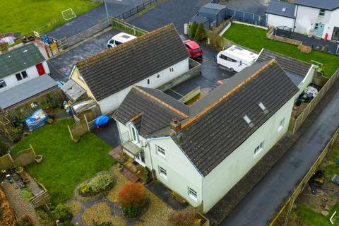 3 bedroom detached house for sale, Station Road, Nantgaredig, SA32