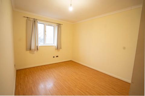 undefined, Frensham Close, Southall UB1
