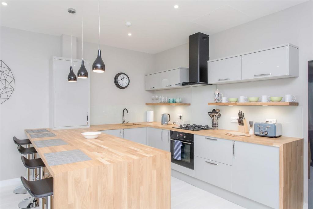 2, 142 Western Road Hove NEW3.jpg