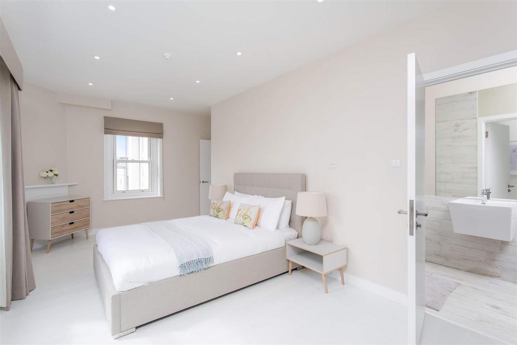 2, 142 Western Road Hove NEW9.jpg