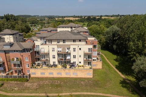 2 bedroom apartment for sale, Portobello Riverside, Andrews Close, Warwick.