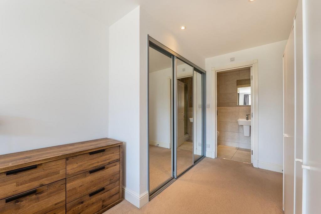 Bedrooms-5.jpg