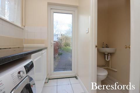 3 bedroom semi-detached house for sale, Peterborough Avenue, Upminster, RM14