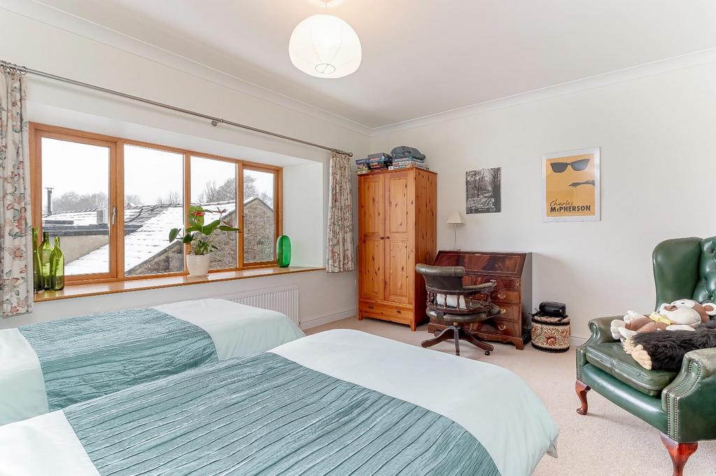 Bedroom 3 - B.jpg