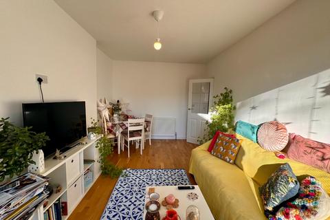 undefined, Woodcote Avenue, Parklands, Northampton NN3