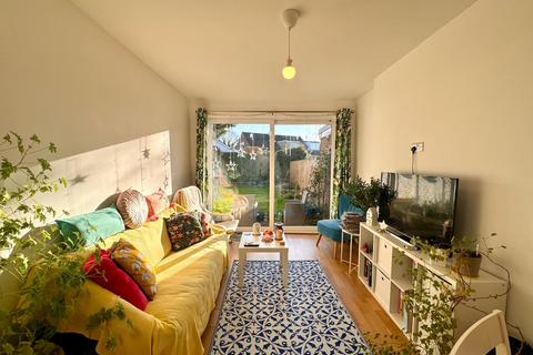 undefined, Woodcote Avenue, Parklands, Northampton NN3