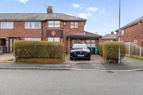 3 bedroom end of terrace house for sale, Fairbrother Crescent, Warrington, WA2