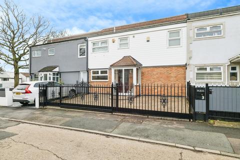 Yellowpine Way, Chigwell, Essex, IG7
