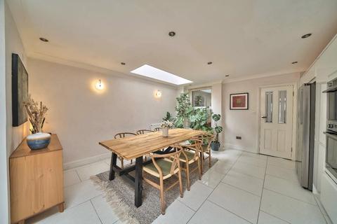 undefined, Dunedin Road, LONDON, London, E10