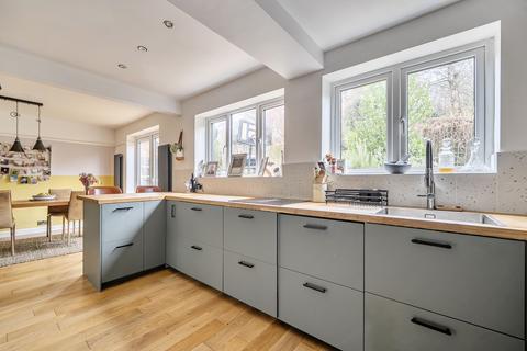4 bedroom detached house for sale, Fir Tree Avenue, Haslemere, GU27