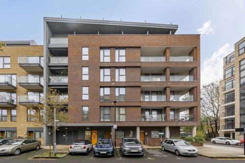 Tewkesbury Road, London W13