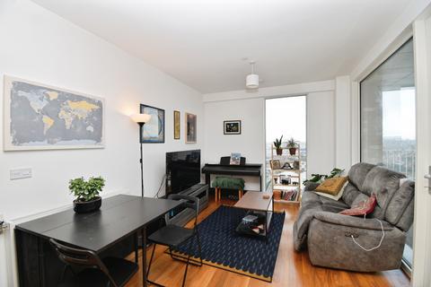 1 bedroom flat for sale, 2 Telcon Way, London, SE10