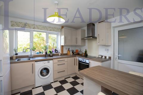 undefined, Chalcombe Avenue, Northampton, Northamptonshire, NN2