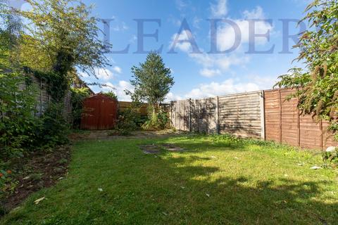 undefined, Chalcombe Avenue, Northampton, Northamptonshire, NN2