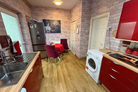 undefined, New Chester Road, Wirral CH62