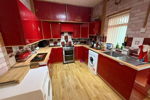 undefined, New Chester Road, Wirral CH62