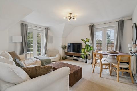 2 bedroom apartment for sale, Grange Road, Gerrards Cross SL9