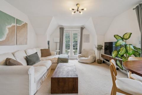 2 bedroom apartment for sale, Grange Road, Gerrards Cross SL9