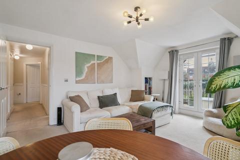 2 bedroom apartment for sale, Grange Road, Gerrards Cross SL9