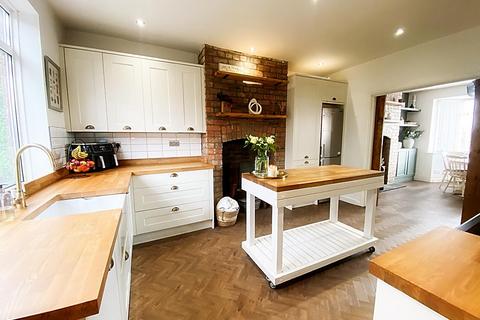 3 bedroom semi-detached house for sale, Valley Gardens, Wallsend